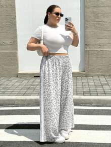 SHEIN CURVE+ Plus Size Fashion White Print Elastic Waist Long Pants Vacation Autumn Cowboy, Winter 2026 22W - Multicolor - View 5
