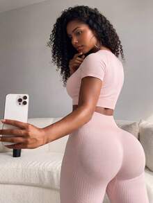 SHEIN Core Rhythm 2PCS/1SET Women's Solid Color Textured High Elasticity Shapewear Seamless Sports Set,Light Pink Summer Athleisure Gym Quick Dry 4-Way Stretch Outfit - Dusty Pink - View 2