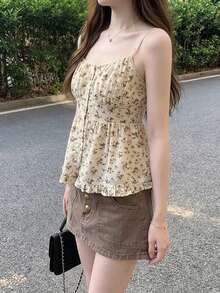 DAZY 女款夏季度假風花卉刺繡滿版印花細肩帶背心上衣，極簡性感休閒 - 白色 - 查看 4