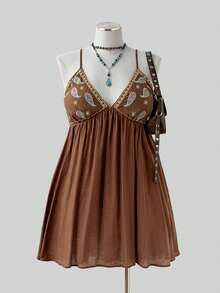 Sunspun Plus Size Spaghetti Strap Embroidered Chest Dress - Brown - View 8