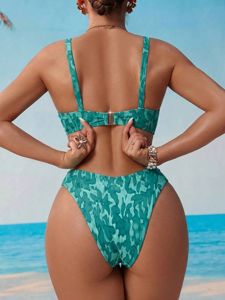 Swim DD+ Women's Summer Vacation Beach All-Over Print Spaghetti Strap Front Tie Push Up Bikini Set - Green - View 2