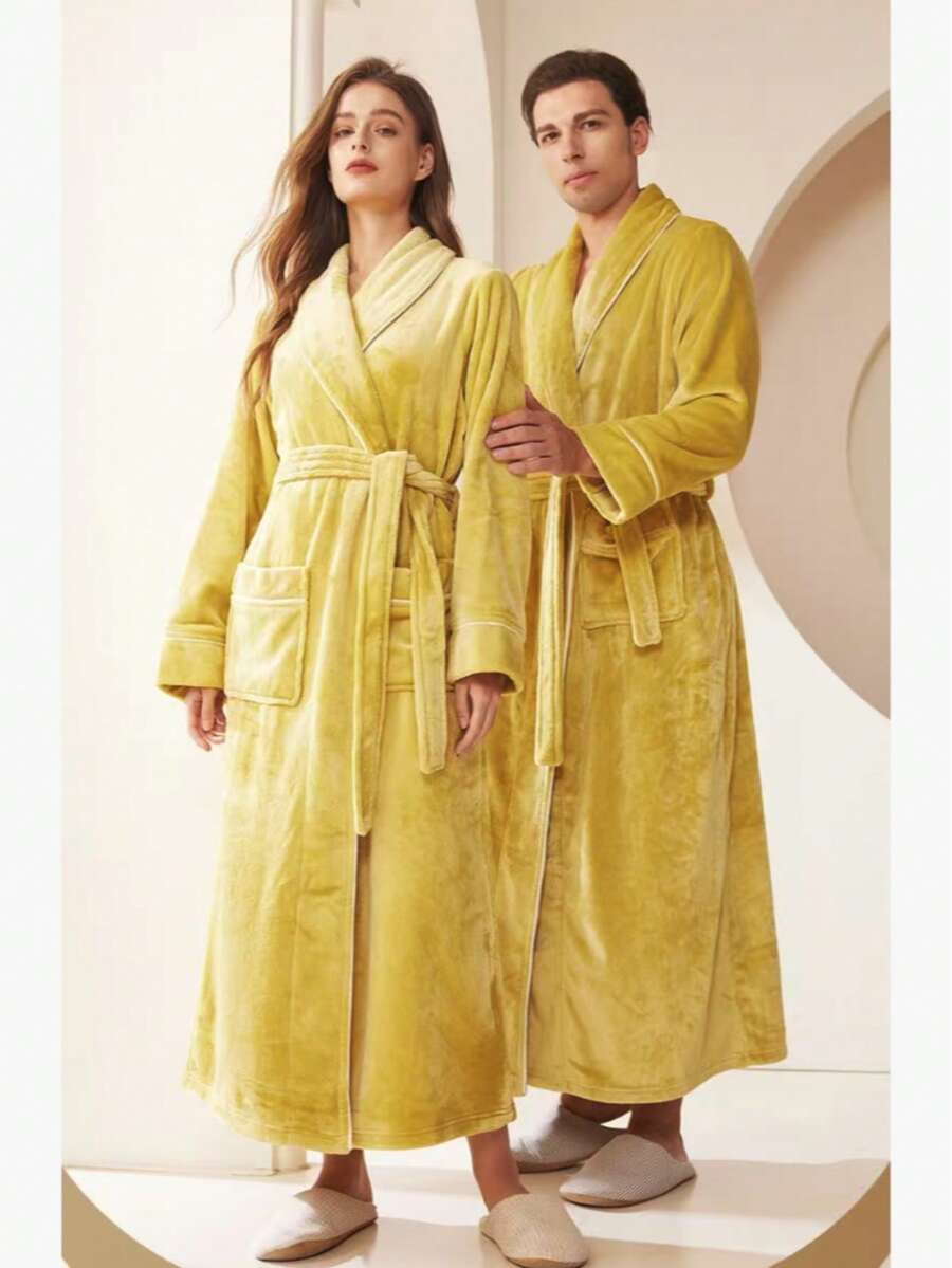 SHEIN 超柔软珊瑚绒浴袍 - 速干、不掉毛、透气 | 男女皆宜 | 时尚设计 - 彩色 - 查看 1