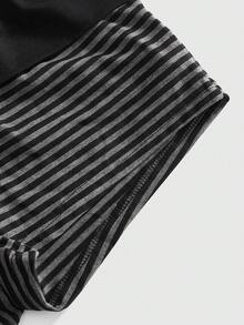 ROMWE Grunge Punk Summer Y2K Slogan Print Black & Gray Striped Fitted Tube Top & Folded Waist Ultra Low Waist Mini Shorts 2pcs Set - Black - View 4