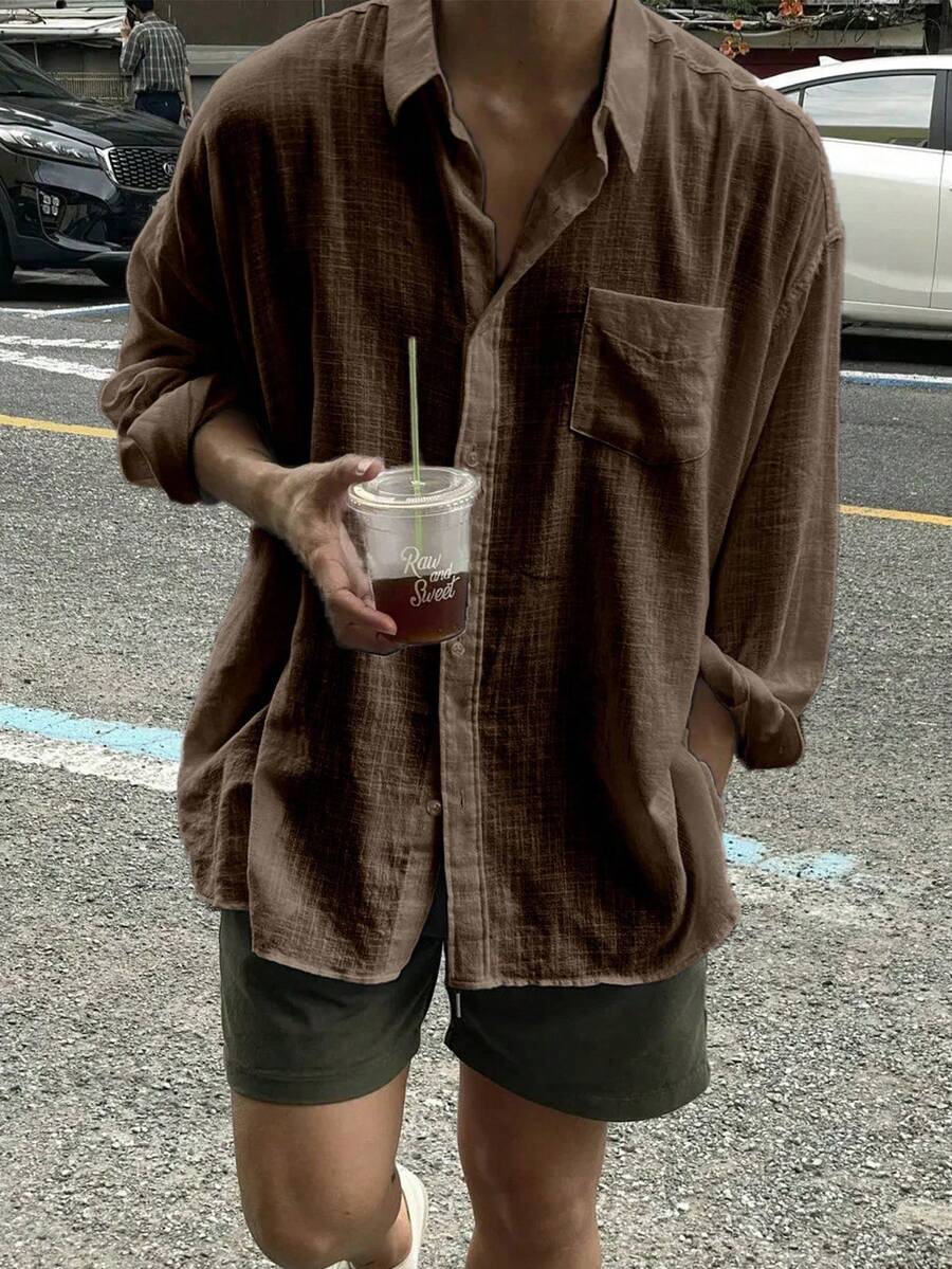 Resyla Men 男士纯色长袖单排扣口袋宽松休闲宽松衬衫，秋季 - 咖啡棕 - 查看 1