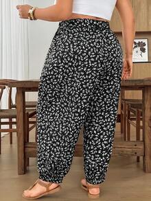 SHEIN CURVE+ 大尺碼休閒全印花寬鬆抽繩長褲，夏季長褲，秋冬 2026 22W - 彩色 - 查看 8