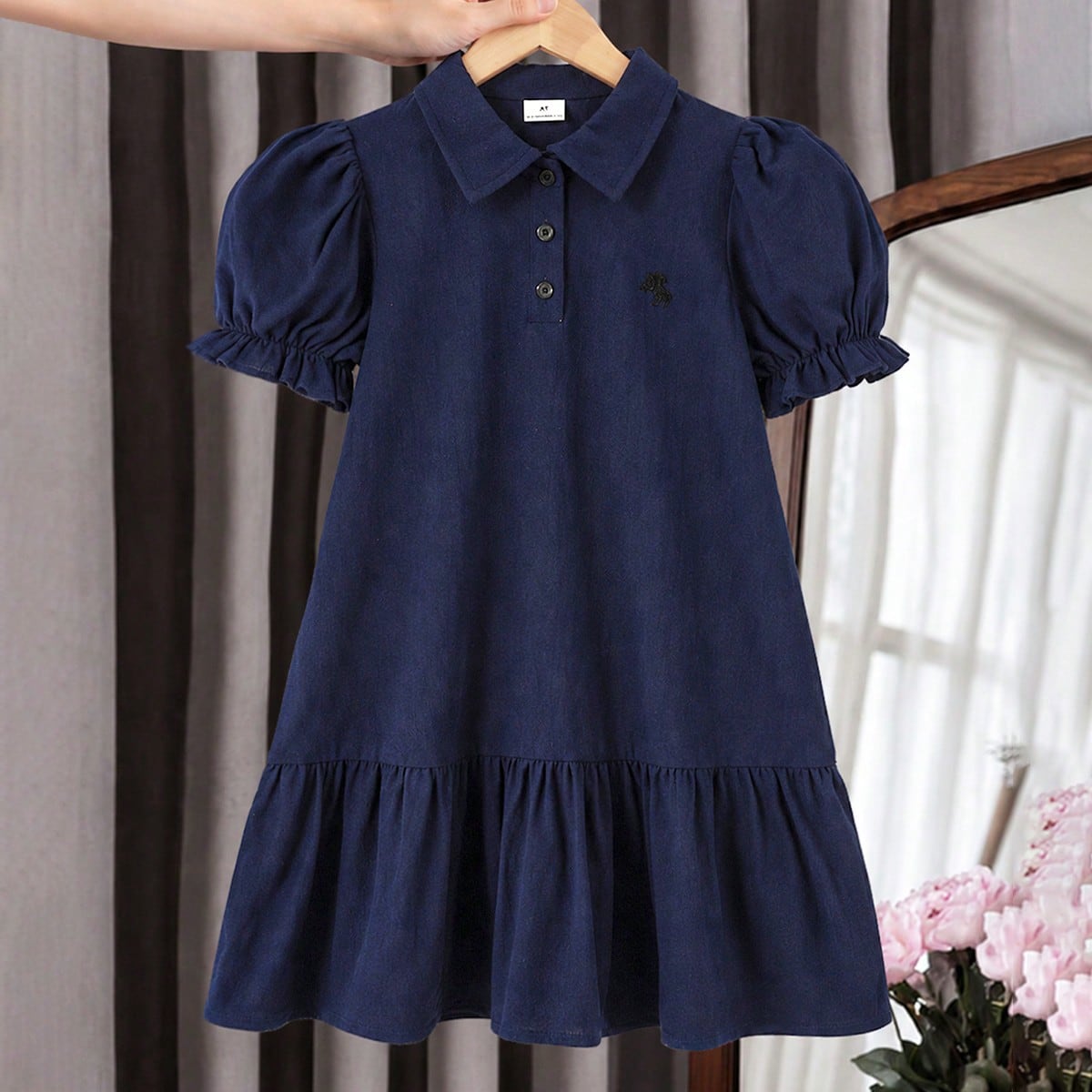 Vestido casual versátil y cómodo con cuello para niña joven, uso diario