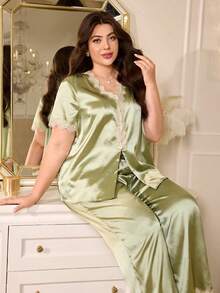 MuseNap CURVE Set Piyama Cardigan Kancing Depan Leher V Motif Renda Satin Ukuran Plus - Hijau - View 7