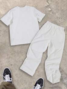 SHEIN 青少年男孩十字印花短袖T恤與長褲休閒套裝 - 白色 - 查看 2