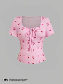 Sweetra THE POWERPUFF GIRLS X SHEIN Damen Rosa Herz Kirsch Muster Kordelzug Crop Top, sexy süßer Mädchenstil, geeignet für Date/Straße/Pendeln, schlankmachendes Taillen-betonendes Puffärmel T-Shirt - Pink - Übersicht 1