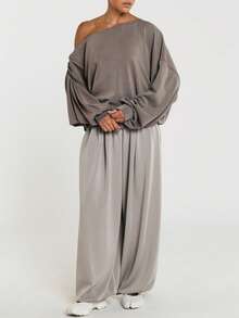 11SKNDS Oversized Off-Shoulder Long Sleeve Top With Asymmetric Neckline, Draped Front Detail, Ribbed Hem, Casual Everyday Slouchy Pullover Top For Fall Winter - Brown - View 4