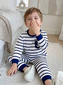 SHEIN Vintaside Kids 2件組男孩長袖休閒條紋寬鬆套裝，秋季慵懶休閒風，送給男孩的最佳禮物 - 藏蓝色 - 查看 7