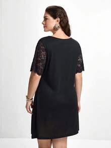 Slumbrini Plus Size Sexy Lace Patchwork Black Nightgown - Black - View 2