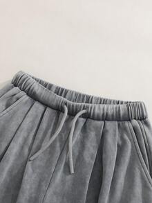 女童牛仔長褲，秋季新品，煙灰色，寬鬆直筒版型，小馬刺繡與抽繩裝飾，輕量柔軟針織牛仔布料，舒適穿著，時尚女孩必備，適合日常穿著、拍照、購物、外出等，2026新款女童牛仔長褲 - 灰色 - 查看 7
