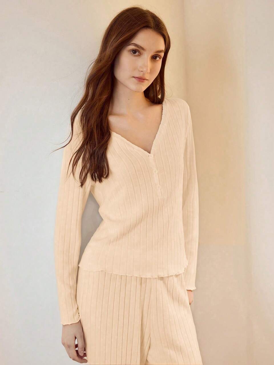 MOTF WOMEN'S SOLID COLOR RIBBED KNIT V-NECK LONG SLEEVE TOP AND PANTS PAJAMA SET
