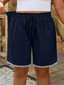 Comfylo Plus Size Women's Ruffle Hem Waist Tie Floral Trim Shorts - Navy Blue - View 3