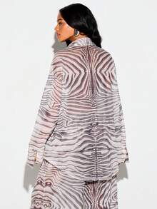 KIZN Camisa de playa de malla transparente con estampado de cebra, de talla grande, con botones, mangas largas acampanadas y cuello clásico - Marrón - Ver 2
