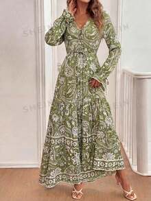 SHEIN Holidaya Front Lace Up Long Sleeve Pleated All-Over Print Maxi Casual Dress For New Year Clothes - Green - View 4