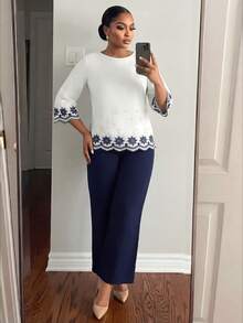 SHEIN Lady CURVE Conjunto casual de 2 piezas para mujer talla grande con top de manga corta y cuello redondo con bordado floral y pantalones para otoño - Multicolor - Ver 5