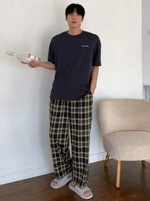 DAZY 男士夏季字母印花T恤和格子短裤两件套睡衣套装 - 藏蓝色 - 查看 5