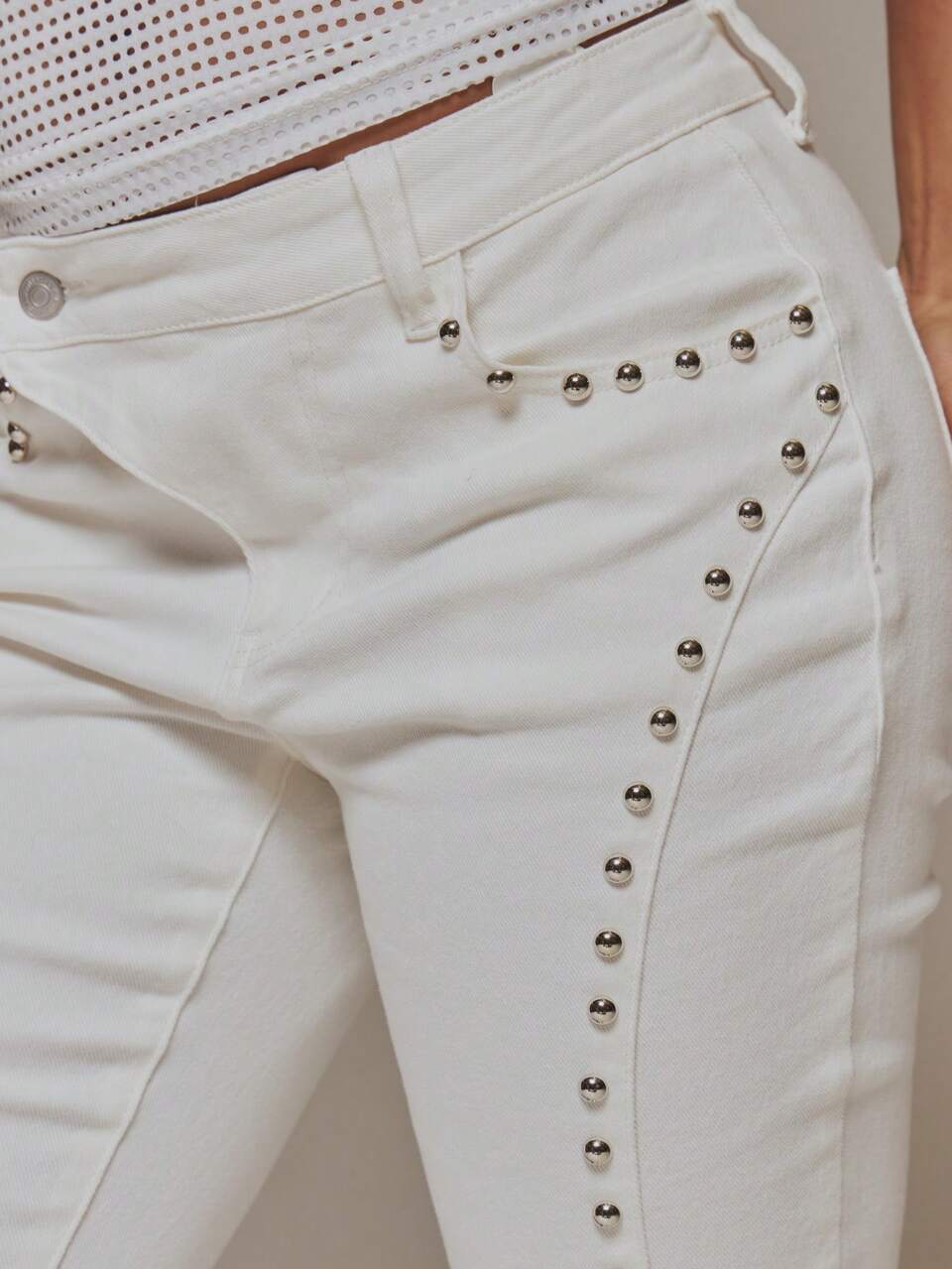White Denim Stud Detail Flare Jean Summer Fall Winter Day Outfit Womens Outfit