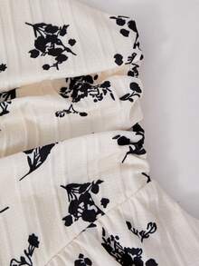 SHEIN Conjunto de 2 piezas para niñas: chaqueta casual de punto acanalado elástico con cierre frontal y lazo decorativo + vestido camisola de tejido texturizado con estampado floral digital, ideal para uso diario y vacaciones en primavera/otoño - Multicolor - Ver 5