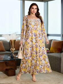 Al Najma Arabisches Damenkleid in großen Größen mit quadratischem Ausschnitt, Blumenmuster, Cut Out Design, Fransen, Spitzenbesatz, strukturiertem Stoff, Digitaldruck, ausgestellter Silhouette, 3/4-Ärmeln, locker, bequem und elegant für Party & Ausgehen - Verschiedenfarbig - Übersicht 5