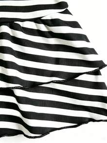 SHEIN Unity Women's Summer Sexy Mini Striped Fashion Versatile Casual Skirt, Suitable For College Style, Vacation - Black and White - View 8