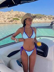 Swim Vcay Set Bikini Seksi Wanita Model Halter dengan Blok Warna untuk Liburan Musim Panas - Biru - View 1