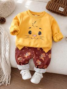 SHEIN Playful Pals 2件組幼兒男孩黃色純色圓領長袖套頭上衣 + 鬆緊腰獅子動物印花運動長褲，休閒可愛趣味街頭運動風套裝，適合秋季日常穿著、上學、旅行、度假、跑步等場合 - 黃色 - 查看 3