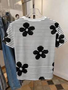 Elenzga Plus Size White Black Horizontal Stripe Fuzzy Floral Print Crew Neck Short Sleeve Casual Basic T Shirt Women Summer - Multicolor - View 2