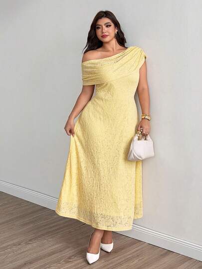 Modelyn Plus Size Women's Fashion Minimalist Elegant Waist-Flattering Slimming Dress