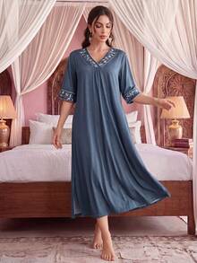 Jahmira Women's Elegant Loose Leaf Pattern V-Neck Nightgown, Moo Moo - Dusty Blue - View 3