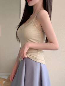 DAZY 女款蕾絲拼接休閒百搭日常穿搭細肩帶背心 - 杏色 - 查看 5