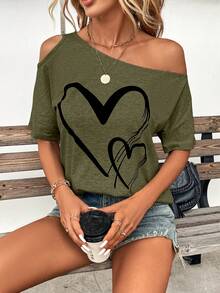 SHEIN Clasi Plus Size Heart Print Asymmetric Neckline T-Shirt Trail Ride Office Olive Green Summer Elegant Business Casual - Army Green - View 3
