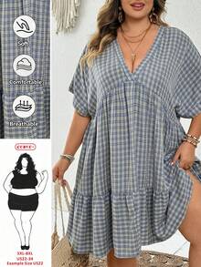 SHEIN CURVE+ 大尺碼女款 V 領格紋休閒日常洋裝 - 藍色 - 查看 3