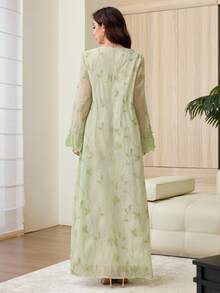 Yasmyna 綠色刺繡 3D 花卉拼接蕾絲袖口女款阿拉伯風日常穿著長裙 - 綠色 - 查看 2