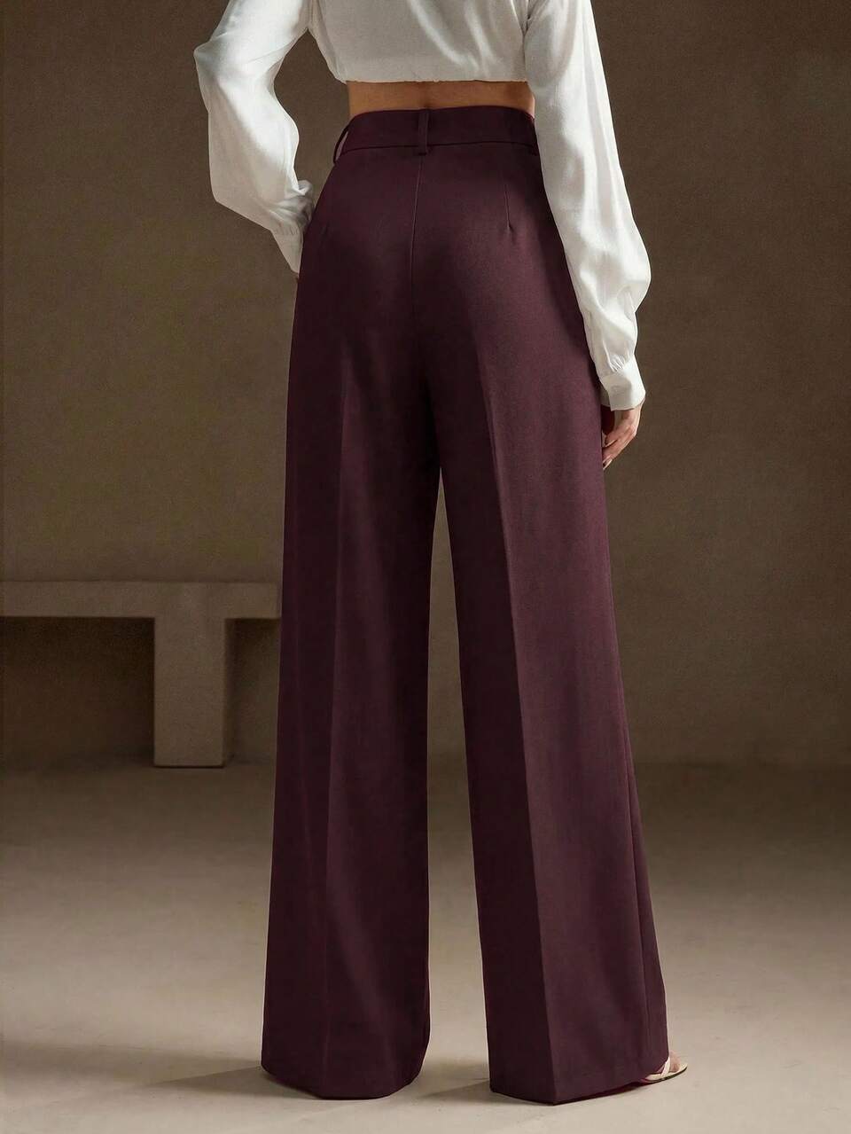 Elegant Fashion Design Pleated White Women's Suit Pants With Pockets Solid Color Straight Leg Tall Fall, Winter, Summer, Spring, New Year, Party, Wedding, Elegant, Chic, Stylish, Business Casual Woman