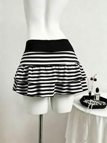 SHEIN Unity Women's Summer Sexy Mini Striped Fashion Versatile Casual Skirt, Suitable For College Style, Vacation - Black and White - View 2
