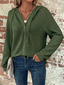 SHEIN Clasi Sudadera con capucha de talla grande para mujer, color liso, manga raglán larga, media abertura con botones y cordón - Verde militar - Ver 3