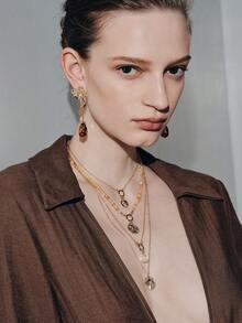 Noxbound Bohemian Beige Beaded Multi-Layer Chain Necklace, Niche Design Compass Shell Pendant Versatile Neck Chain - shell - View 3