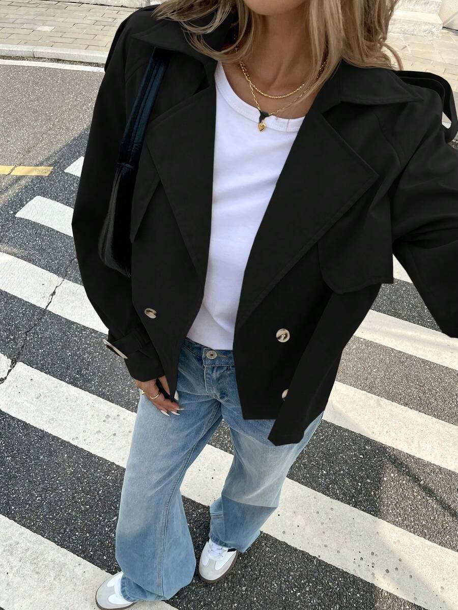 Serisse 女款短版鈕扣翻領風衣外套 秋冬款 - 黑色 - 查看 1