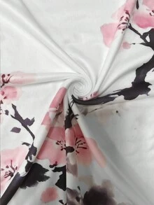 Resyla 女款梅花圖案數位印花基本款短袖T恤 - 白色 - 查看 4