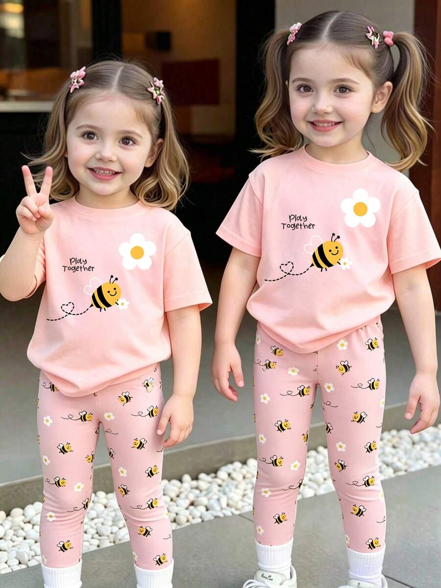 SHEIN 女嬰 2件/套休閒時尚百搭春夏嬰兒幼兒T恤套裝,可愛甜美粉色花卉上衣配小蜜蜂與花朵圖案,寬鬆圓領短袖T恤與粉色內搭褲2件套裝,適合休閒外出、返校與派對的春夏服裝套裝 - 彩色 - 查看 1
