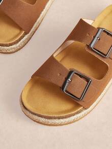 Rosivie A Pair Of Women's New Round Toe Thick-Soled Flat-Soled Sandals, Belt Buckle Decoration, Real Hemp Rope, Straw Bottom, Open-Toed Fashion Sandals - Brown - View 6