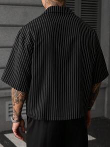 Manfinity Homme 男士大尺碼夏季休閒條紋襯衫 - 黑色 - 查看 2