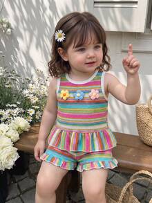 SHEIN Playful Pals 女嬰 2026 夏季新款 3D 花朵彩色條紋針織舒適無袖圓點荷葉邊可愛上衣 + 女嬰舒適寬腿短褲套裝 - 彩色 - 查看 11