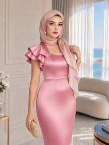 SHEIN Lady Gaun Wanita Ukuran Besar Warna Polos Leher Persegi Lengan Berkerut Pas Badan Elegan Menonjolkan Bentuk Tubuh Gaun Formal Pernikahan Musim Panas Warna Pink - Dusty Pink - View 4