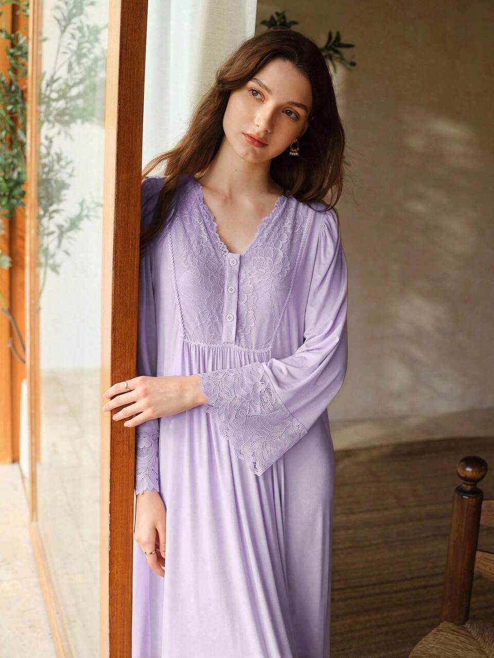 MOTF WOMEN'S CONTRAST LACE LONG SLEEVE LOUNGEWEAR DRESS
