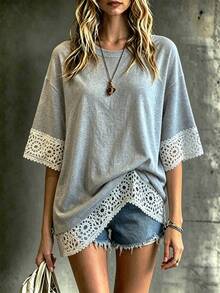SHEIN Holidaya Camiseta casual de verano para mujer con cuello redondo, ajuste holgado, de algodón gris con ribete de encaje floral de ganchillo en mangas y bajo, elegante top de manga corta con patchwork calado para uso diario & vacaciones - Gris - Ver 5