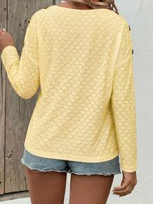 SHEIN LUNE Shi Fashion 休閒基本款 V 領肩部鈕扣設計長袖黃色波點提花面料大尺碼 T 恤 - 黃色 - 查看 2